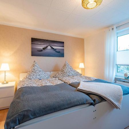Awesome Apartment In Rostock With Kitchen Εξωτερικό φωτογραφία